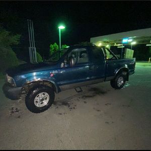 Meet your Posher, Colin